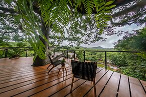 TreeCasa Hotel & Resort