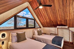 TreeCasa Hotel & Resort