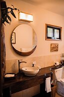 TreeCasa Hotel & Resort