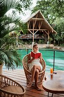 TreeCasa Hotel & Resort