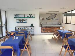 Flat Nui Supreme Beach Living