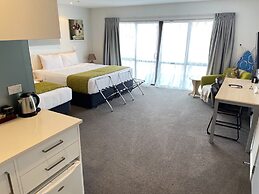 2 on Whiteleigh and 239 on Lincoln Motel