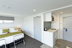 2 on Whiteleigh and 239 on Lincoln Motel