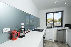 2 on Whiteleigh and 239 on Lincoln Motel