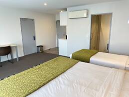 2 on Whiteleigh and 239 on Lincoln Motel