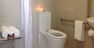 2 on Whiteleigh and 239 on Lincoln Motel