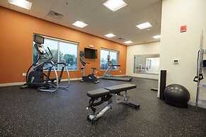 Gundersen Hotel & Suites