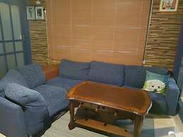 Dustin Guesthouse - Hostel