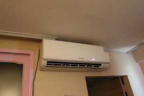 Dustin Guesthouse - Hostel