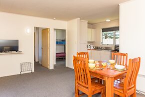 Waitangi Beach Units
