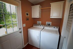 Denali Tri-Valley Cabins