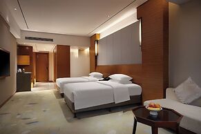 Luan Suntone Plaza Hotel
