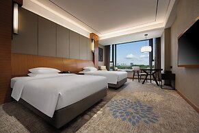 Luan Suntone Plaza Hotel