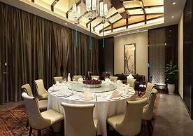 Luan Suntone Plaza Hotel