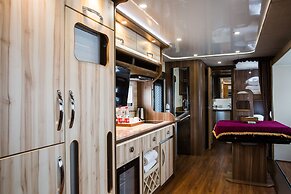 Seclusion Scenery of Shangshui International RV Resort