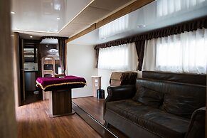 Seclusion Scenery of Shangshui International RV Resort