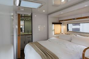 Seclusion Scenery of Shangshui International RV Resort