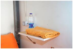 Budi House & Food Station