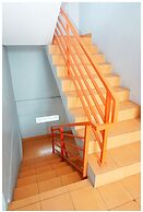 Budi House & Food Station