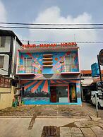 Budi House & Food Station