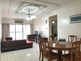 Sunset & Seaview Vacation Condos at Marina Court Resort Condo