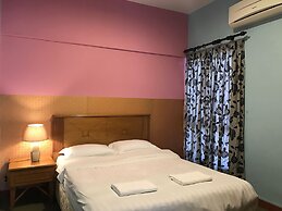 Sunset & Seaview Vacation Condos at Marina Court Resort Condo