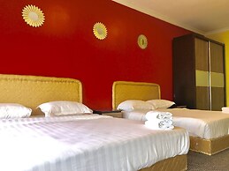 Sunset & Seaview Vacation Condos at Marina Court Resort Condo