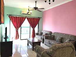 Sunset & Seaview Vacation Condos at Marina Court Resort Condo