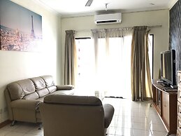 Sunset & Seaview Vacation Condos at Marina Court Resort Condo