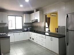 Sunset & Seaview Vacation Condos at Marina Court Resort Condo