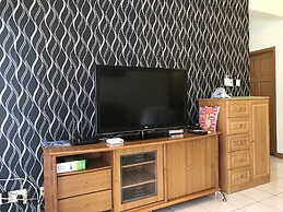 Sunset & Seaview Vacation Condos at Marina Court Resort Condo