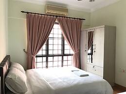 Sunset & Seaview Vacation Condos at Marina Court Resort Condo