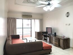 Sunset & Seaview Vacation Condos at Marina Court Resort Condo