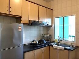 Sunset & Seaview Vacation Condos at Marina Court Resort Condo