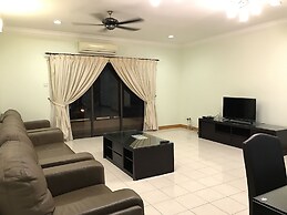 Sunset & Seaview Vacation Condos at Marina Court Resort Condo