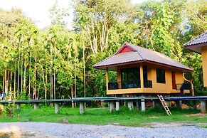 Art's Riverview Lodge