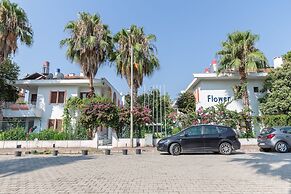 Flower Villa Apart
