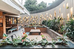 The Royale Senate Race Course