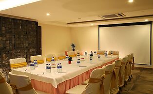 The Royale Senate Race Course