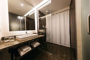 The Royale Senate Race Course