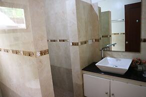 El Nido Reef Strand Resort