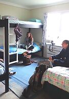 Centabay Lodge - Hostel