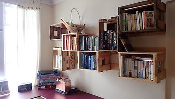 Centabay Lodge - Hostel