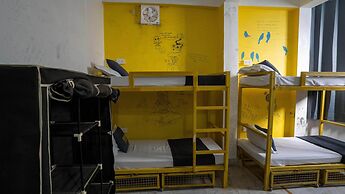 Bunk Stay Rishikesh - Hostel