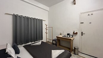 Bunk Stay Rishikesh - Hostel