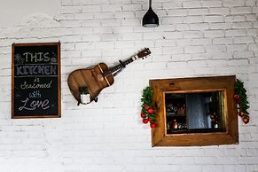 Bunk Stay Rishikesh - Hostel