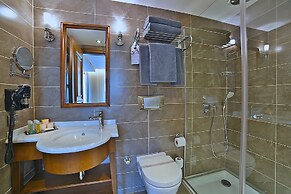 Adelmar Hotel İstanbul Sisli