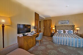 Adelmar Hotel İstanbul Sisli