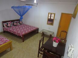 Thisara Guest Hotel Rooms