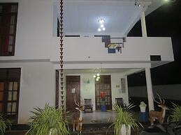 Thisara Guest Hotel Rooms